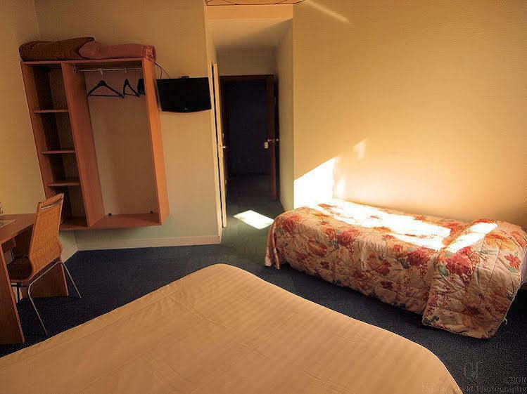 Hotel Garabel Plaisir Esterno foto