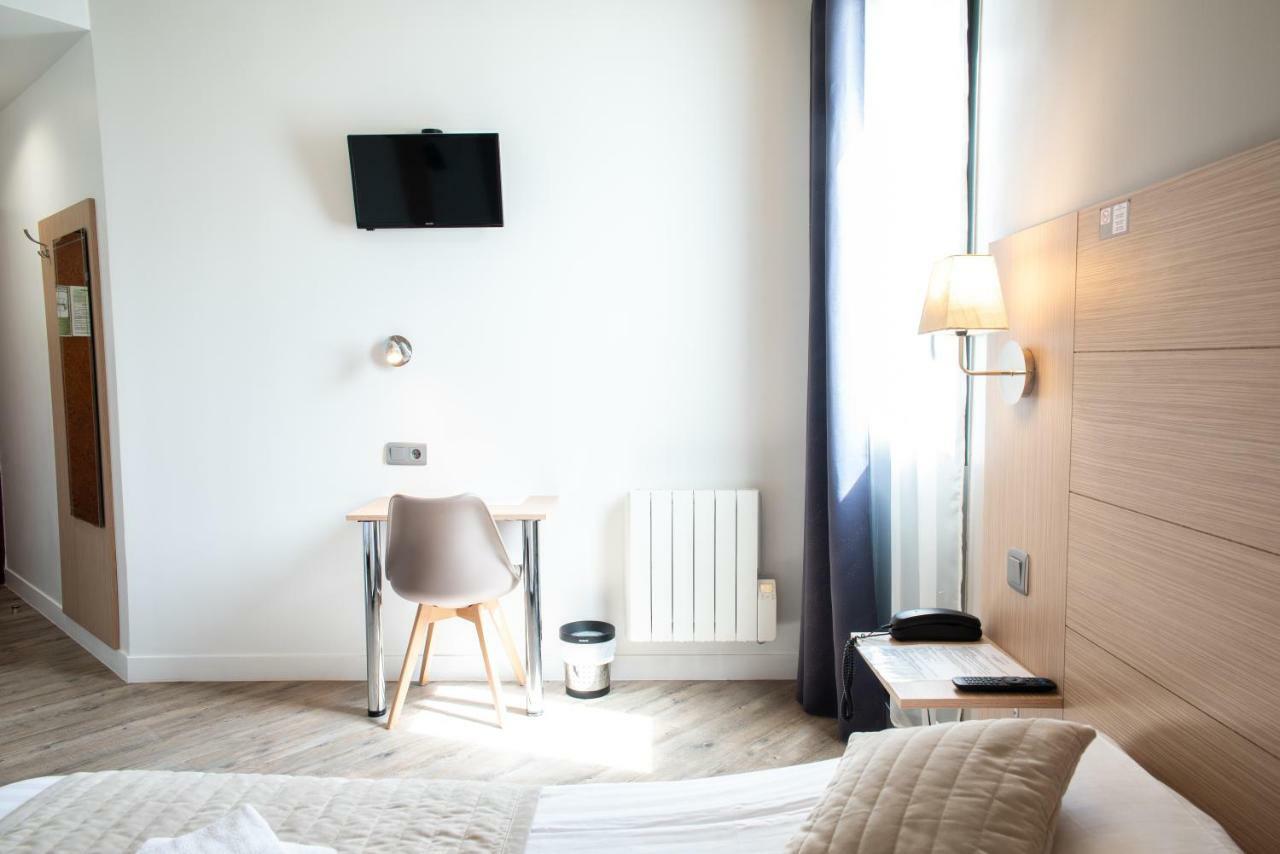 Hotel Garabel Plaisir Esterno foto